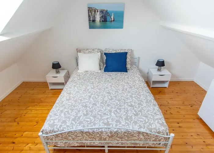 Le Araucaria * Le Tilleul